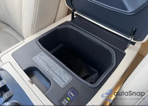 2016 Lexus Lx 570 z USA, uszkodzony, nr VIN JTJHY7AX0G4198272